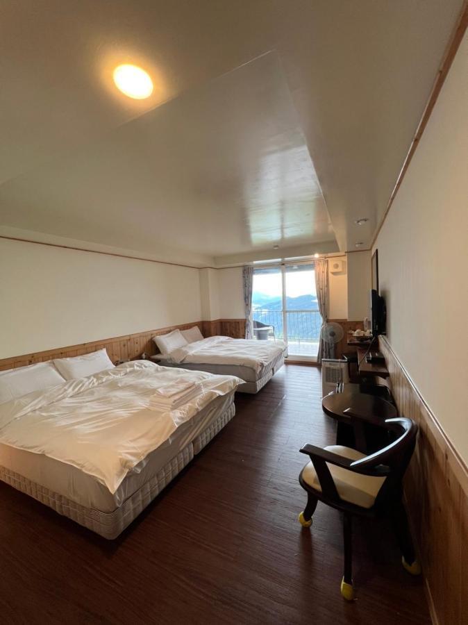 Cingjing Four Seasons B&B Renai Extérieur photo
